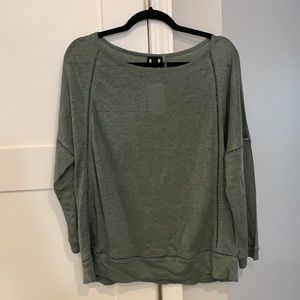 NWT Olive linen 3/4 sleeve tee